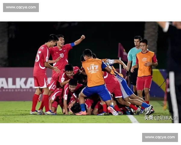 聚焦杯赛竞争激烈态势 探讨各大赛事中的战术博弈与夺冠之路 聚焦杯赛竞争激烈态势 探讨各大赛事中的战术博弈与夺冠之路